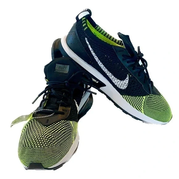 NWOB - Nike FLYKNIT Running / Walking Sneakers in WHITE/VOLT/BLACK size 8.8 - Picture 1 of 11